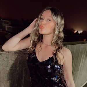 Meet your Posher, Lilly